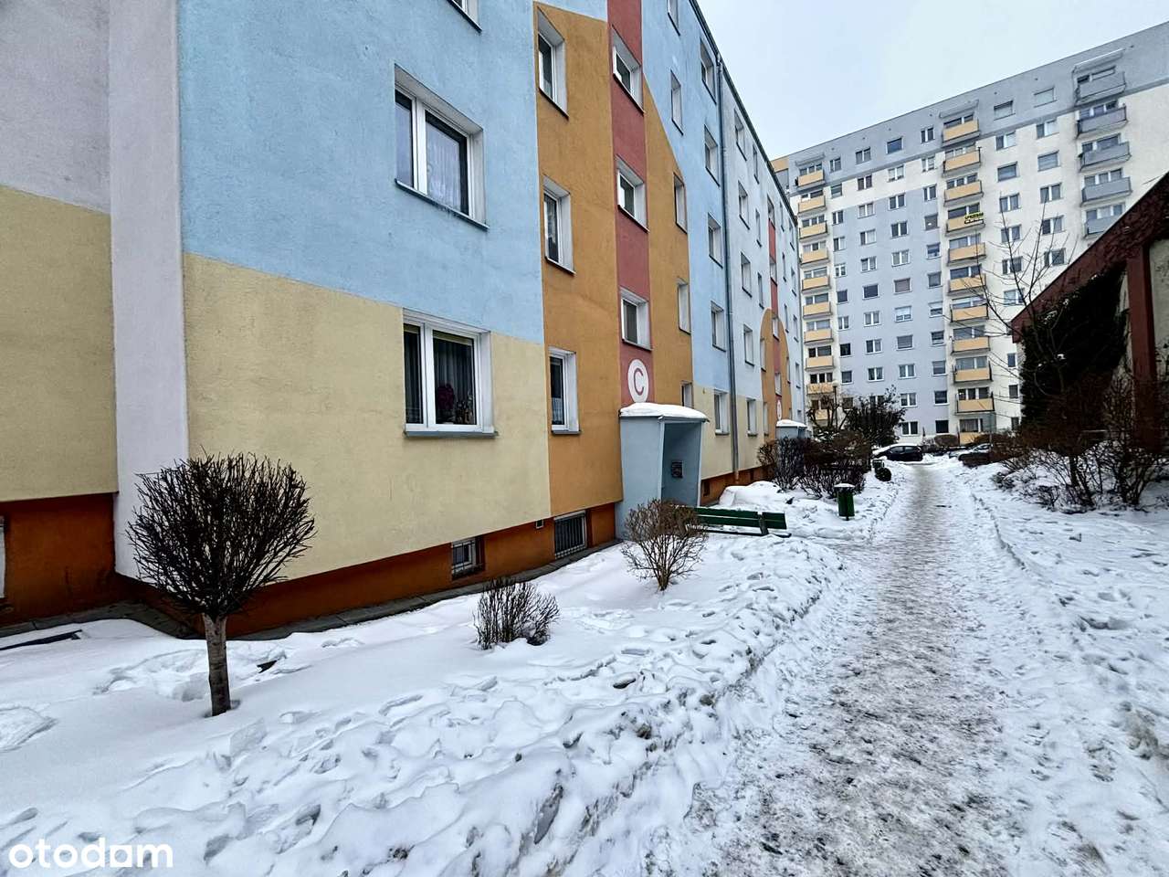 Mieszkanie 3 pokoje w Centrum - z balkonem-8