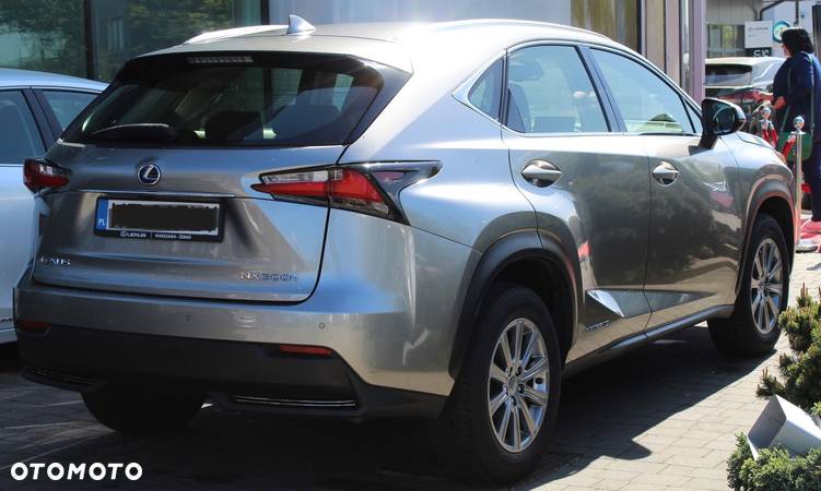 Lexus NX - 8