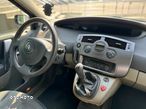 Renault Scenic 1.6 Confort Expression - 9