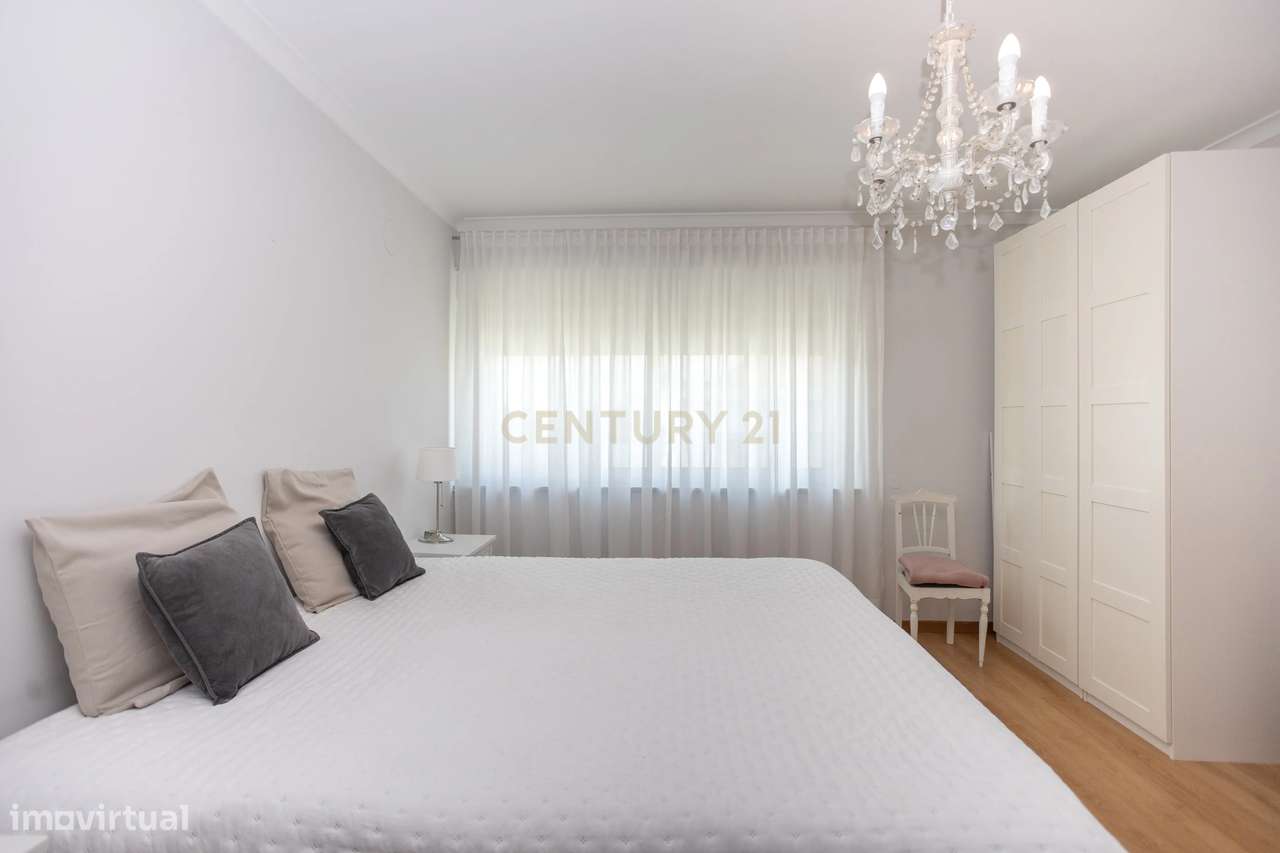 T2 c/parqueamento e arrecadação em Condomínio Privado - Alhos Vedros-23