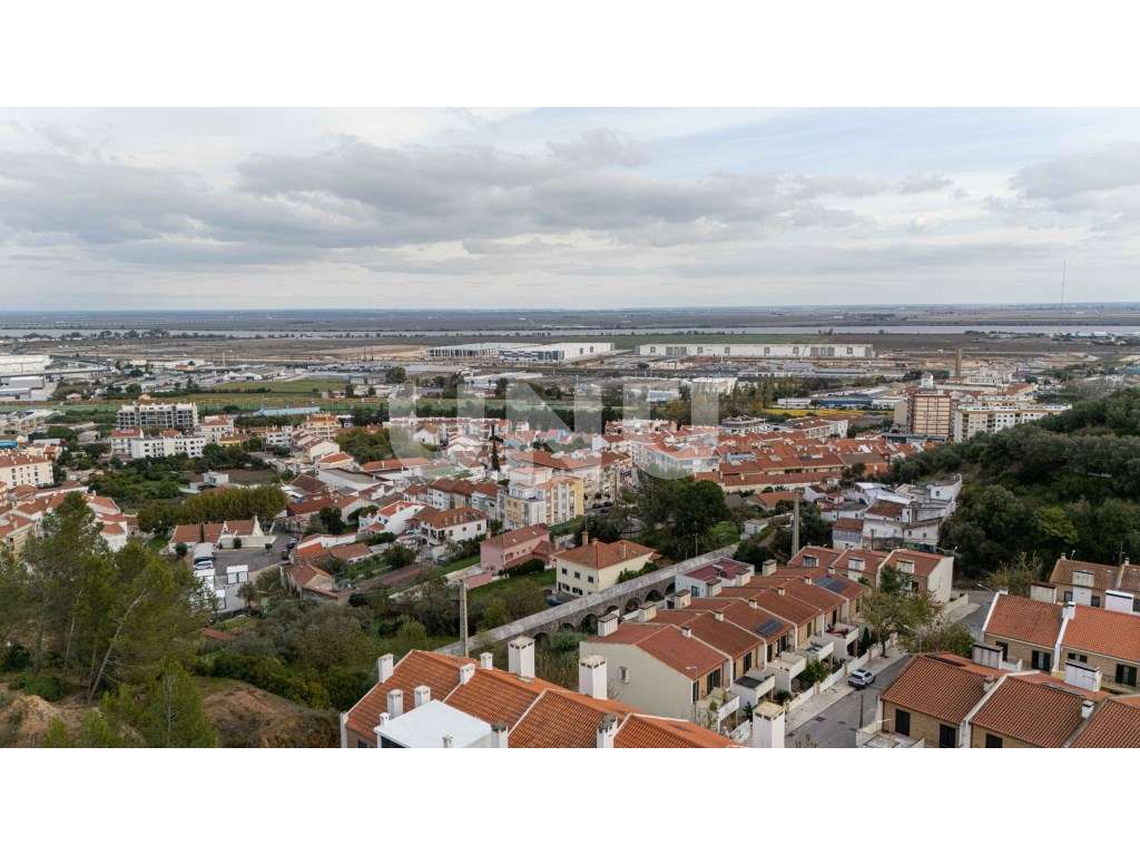 Moradia T4 na Castanheira do Ribatejo, Vila Franca de Xira!-51