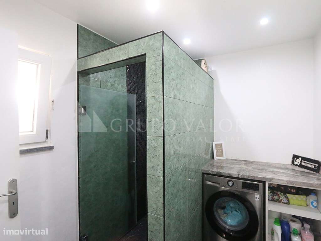 Moradia T1 com logradouro, em Asfamil, Rio de Mouro-14