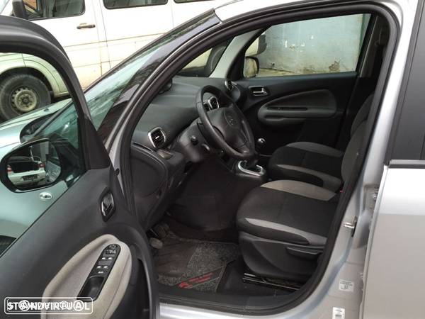 citroen c3 picasso 2010 - 10