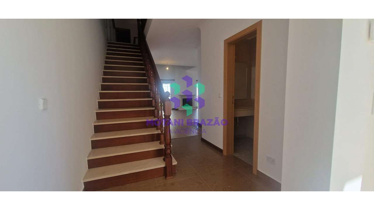 Fantástica Moradia Sesimbra-16