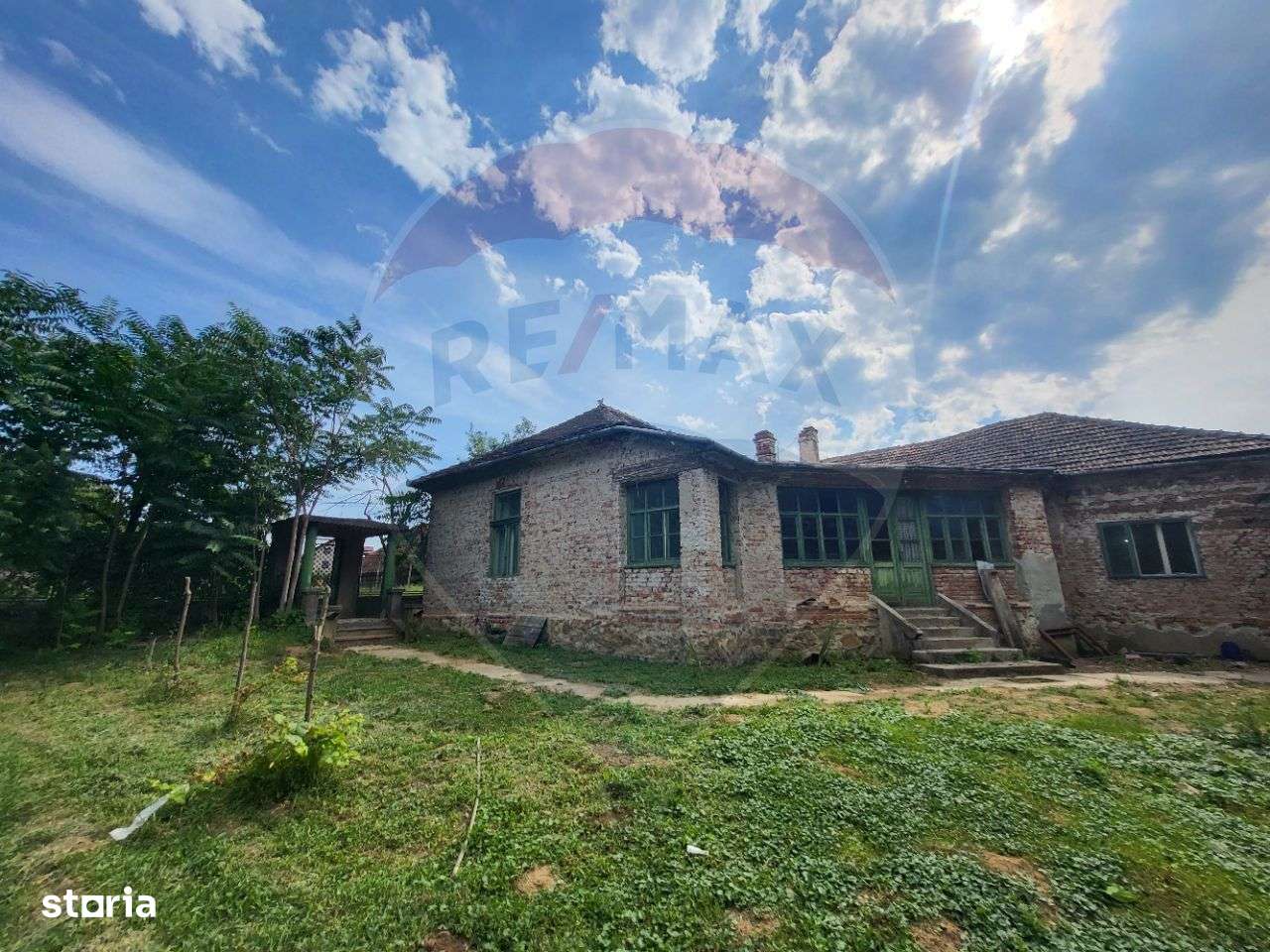 Vanzare AFACERE PROFITABILA si IMOBIL 324 mp cu teren 5077 mp Ghioroc - Imagine principală: 5/18