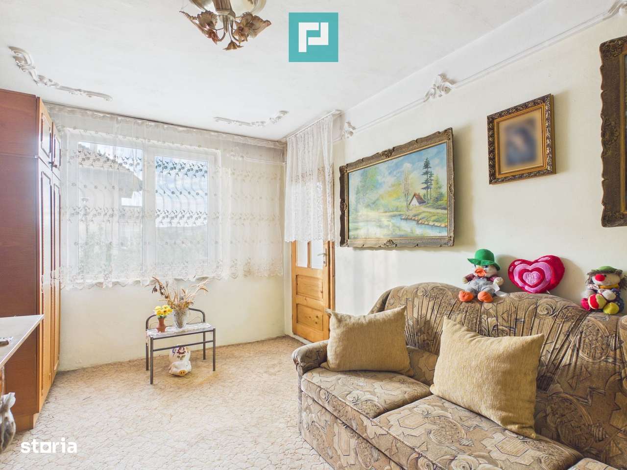 Apartament cu 3 camere zonă centrala în Lipova