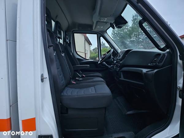 Iveco 35C16 - 13