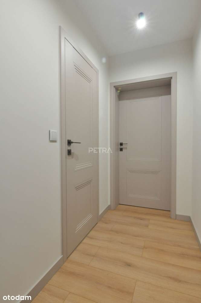 Po remoncie  2-3 pokojowe  przy Wum-9