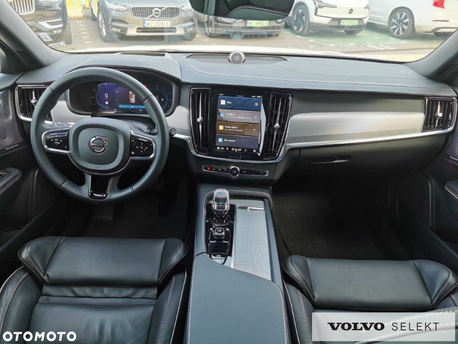 Volvo V90 Cross Country - 14