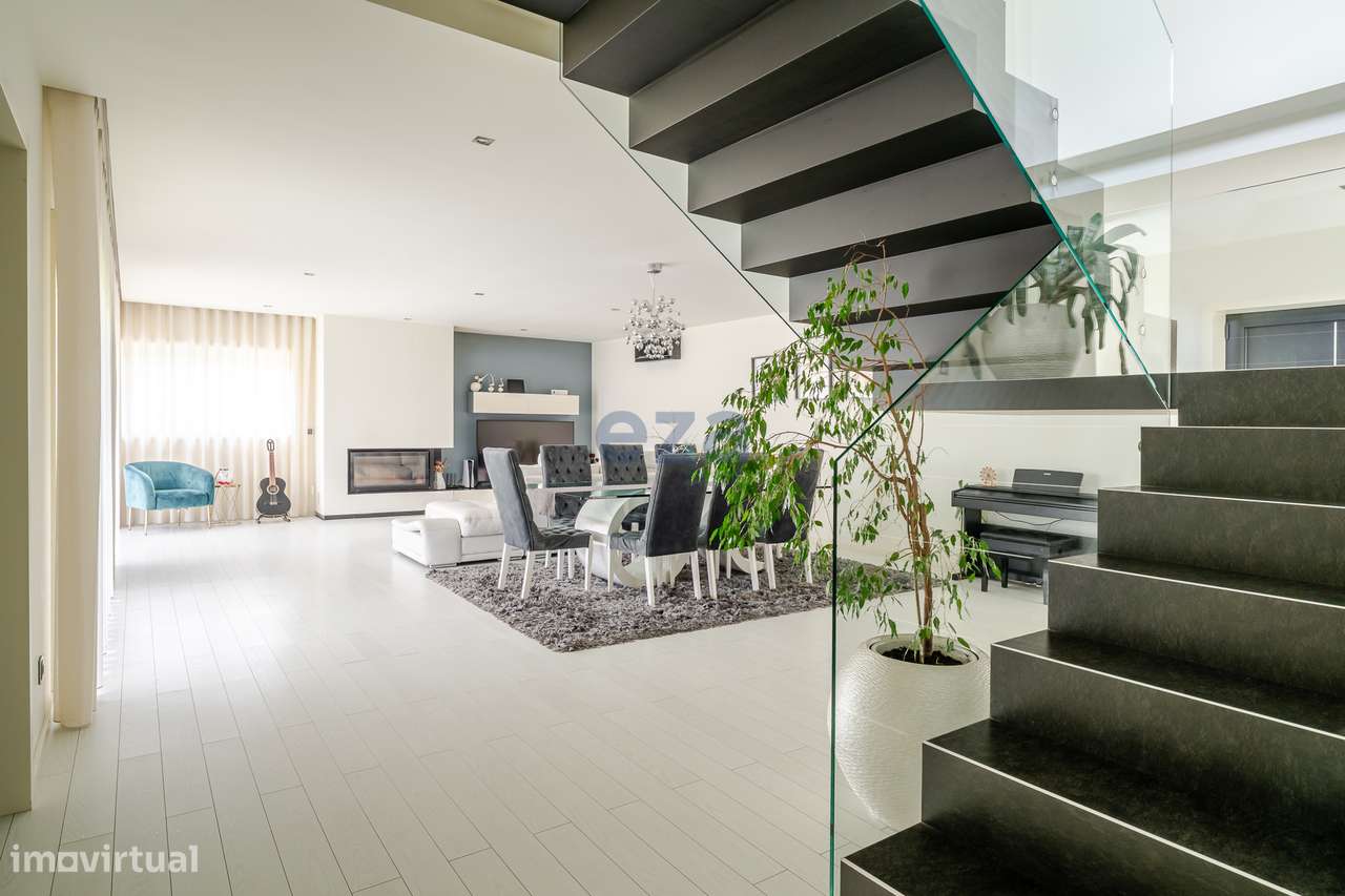 Moradia T5 em Balança, Terras de Bouro.-5