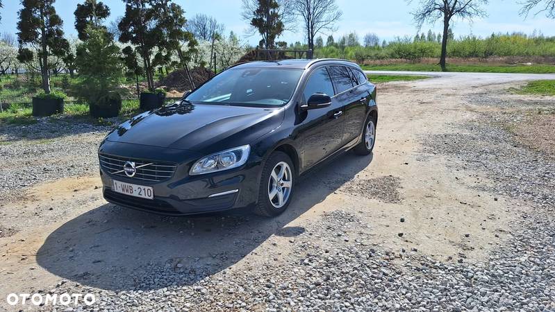 Volvo V60 D2 - 2