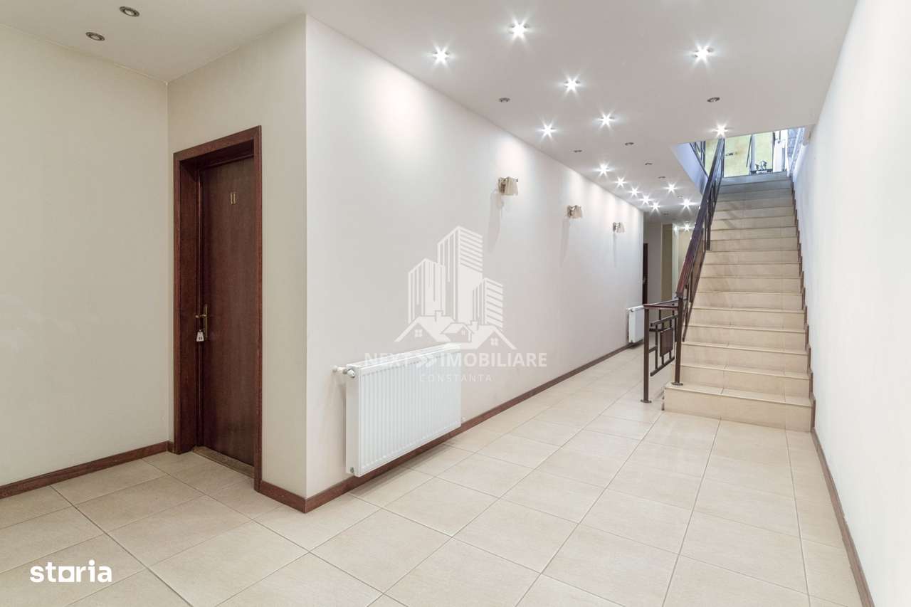 Pensiune Eforie Nord 17 camere plus spatiu comercial - Imagine principală: 5/16