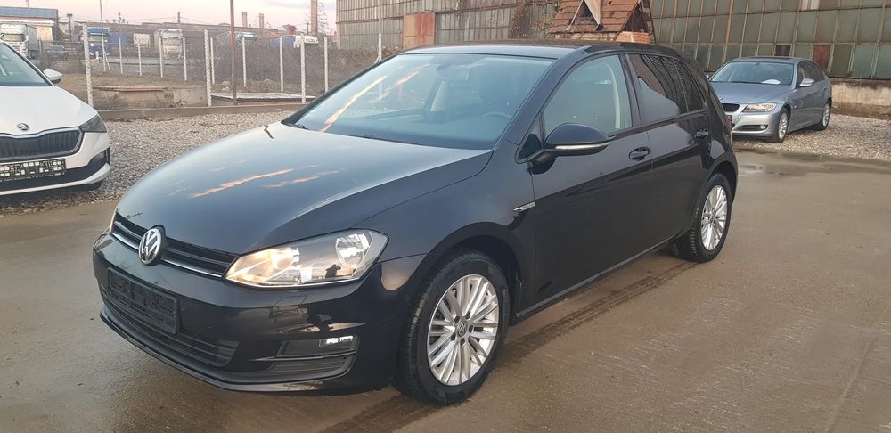 Volkswagen Golf VII [2012 - 2020] 1.2 TSI BlueMotion Technology Cup 2015