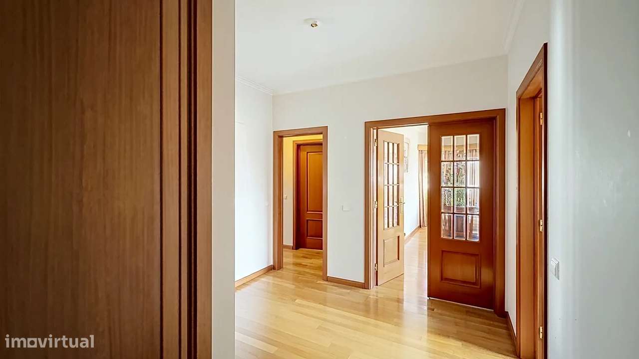 Apartamento T3 Ramada – Espaço, Conforto e Excelente Localização-4