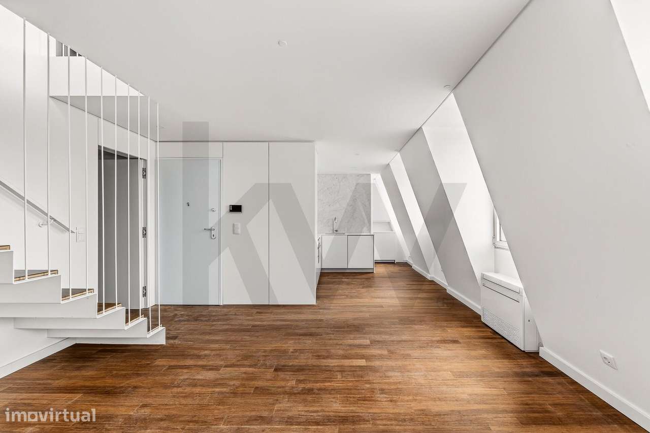 Elegância Contemporânea em Edifício de Charme | T3 Duplex - Grande imagem: 2/35