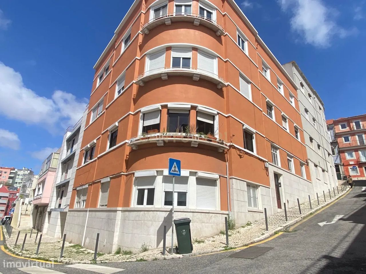 Apartamento T3 com terraço na Graça - Grande imagem: 1/20
