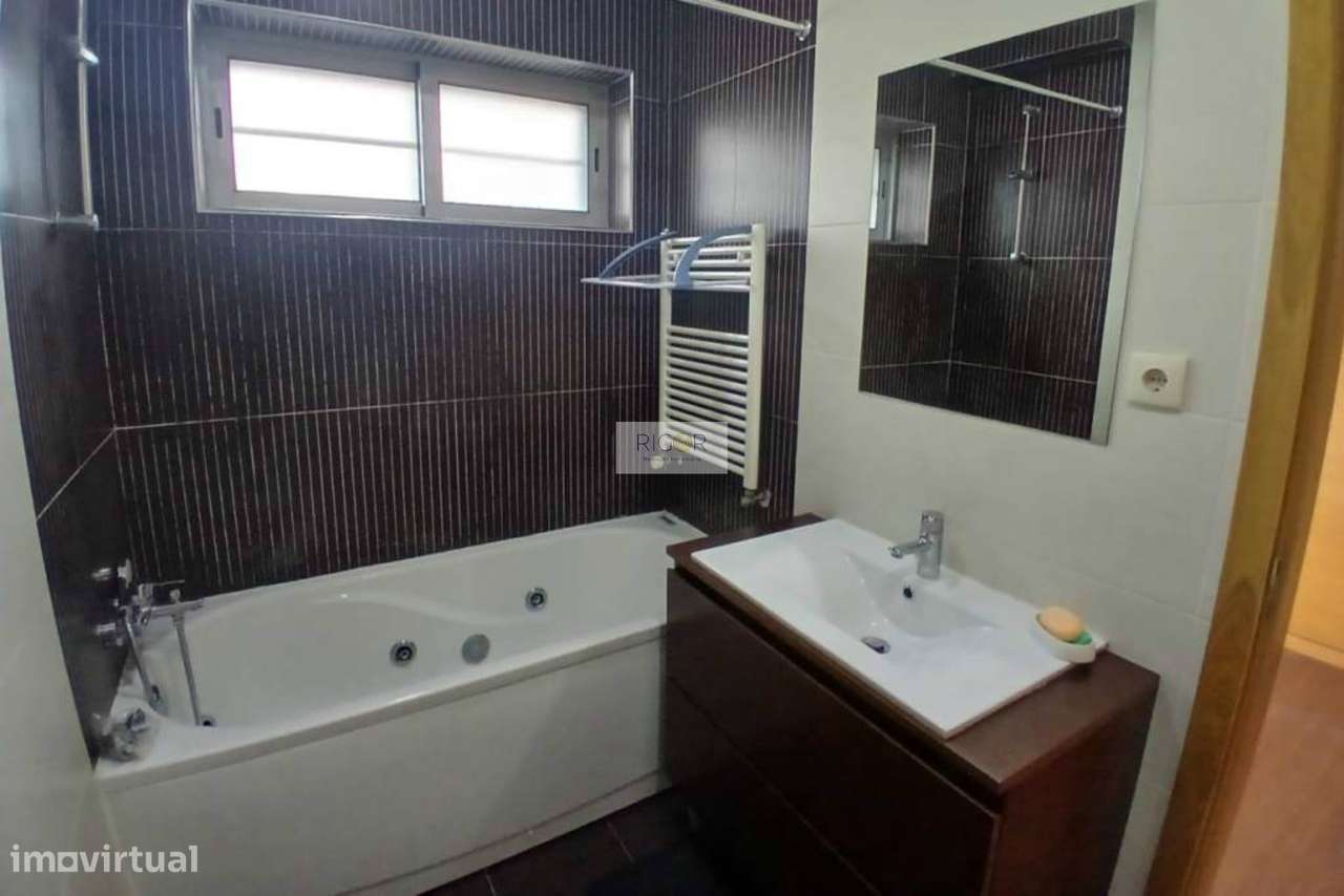 Moradia Geminada T4 Venda em Cidade da Maia,Maia-21