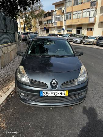 Renault Clio 1.5 dCi Dynamique S - 3