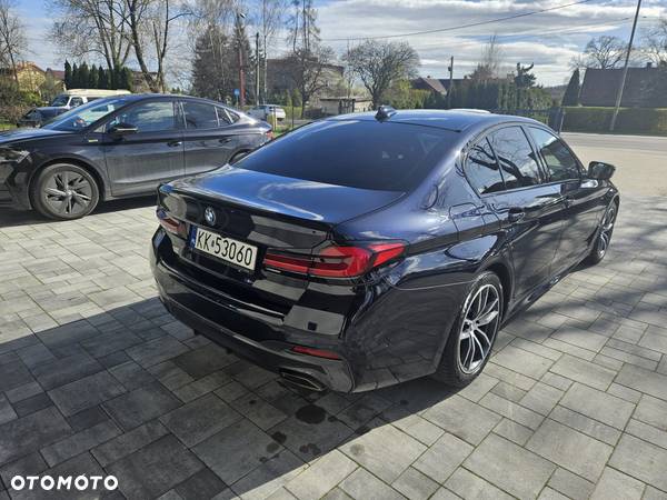 BMW Seria 5 520d xDrive M Sport sport - 21