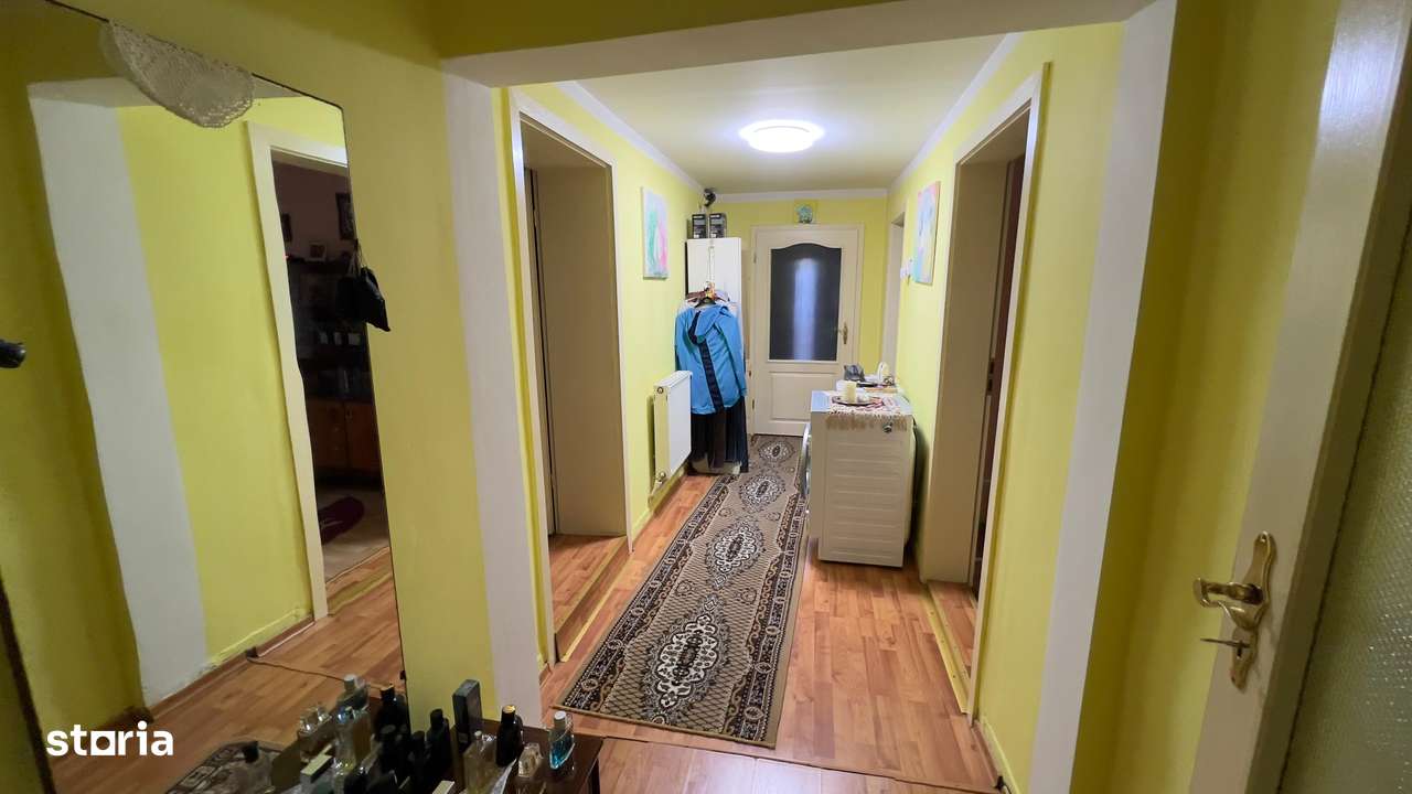 Casa Petrosani Nord - Imagine principală: 4/13