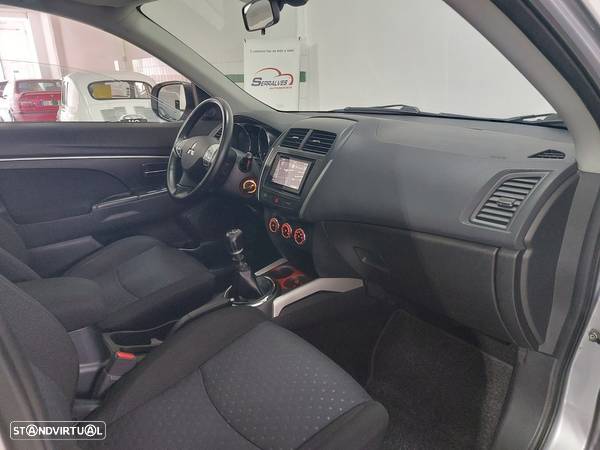 Mitsubishi ASX 1.8 DI-D Intense NAVI - 10