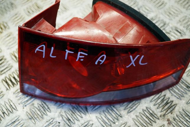 alt