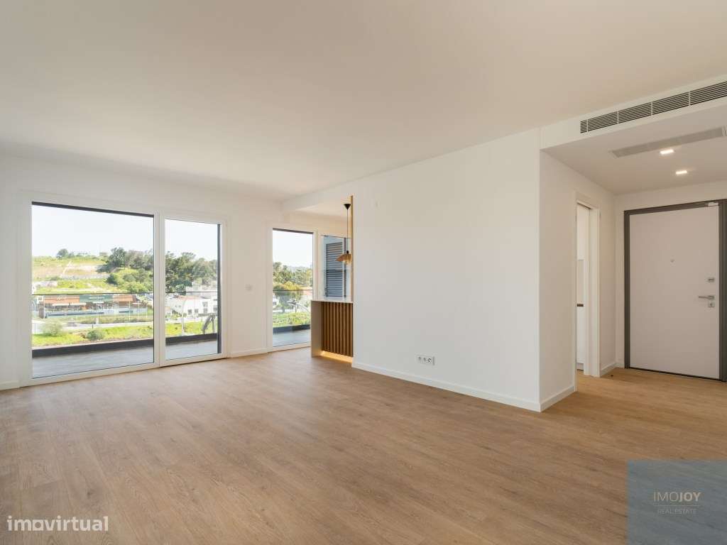 Apartamento T1 Em Construcao Em Paco De Arcos