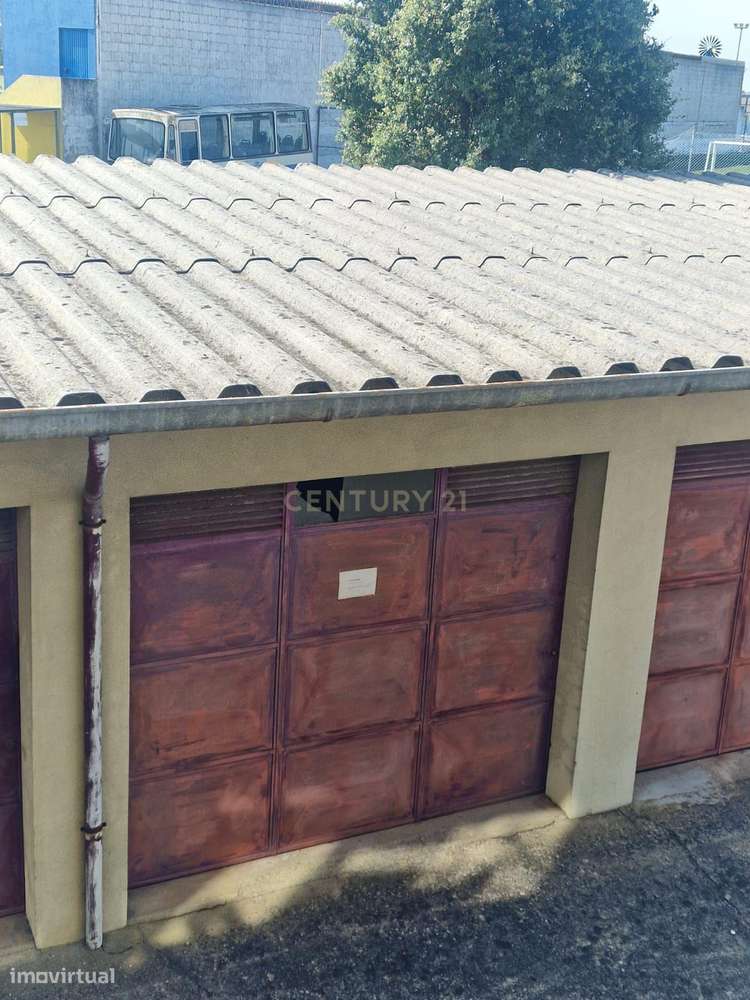 Apartamento T2 na Rua do Pevidal (ao Multiusos) - Gondomar - Grande imagem: 5/35