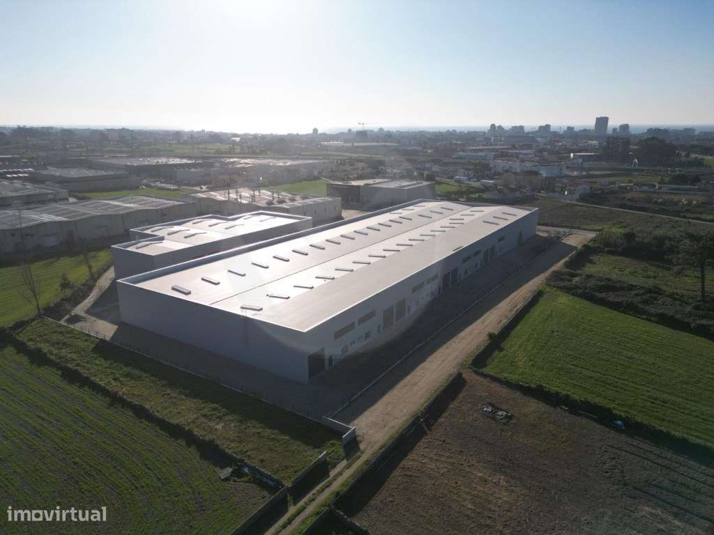 Armazém Novo com 380m2 na Póvoa de Varzim - Grande imagem: 4/20