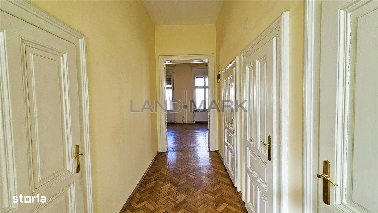 APARTAMENTBIROU 3 CAMERE DE INCHIRIAT CLADIRE ISTORICA  PIATA MOCIONI - Imagine principală: 5/16