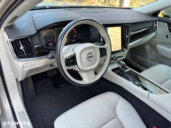 Volvo S90 T5 Momentum - 19