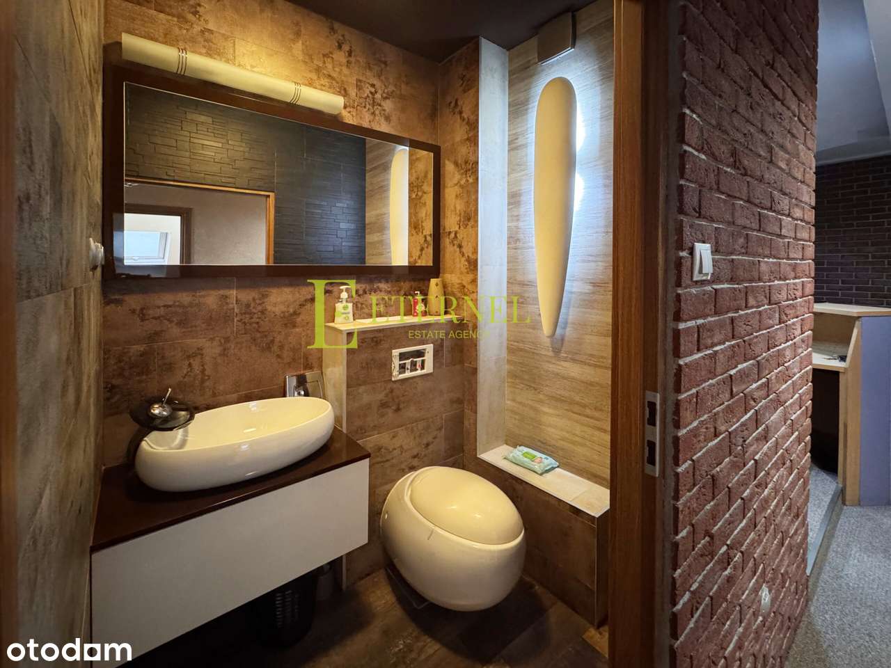 Doskonała inwestycja! Duży lokal biurowy ze strychem – Krowodrza-13