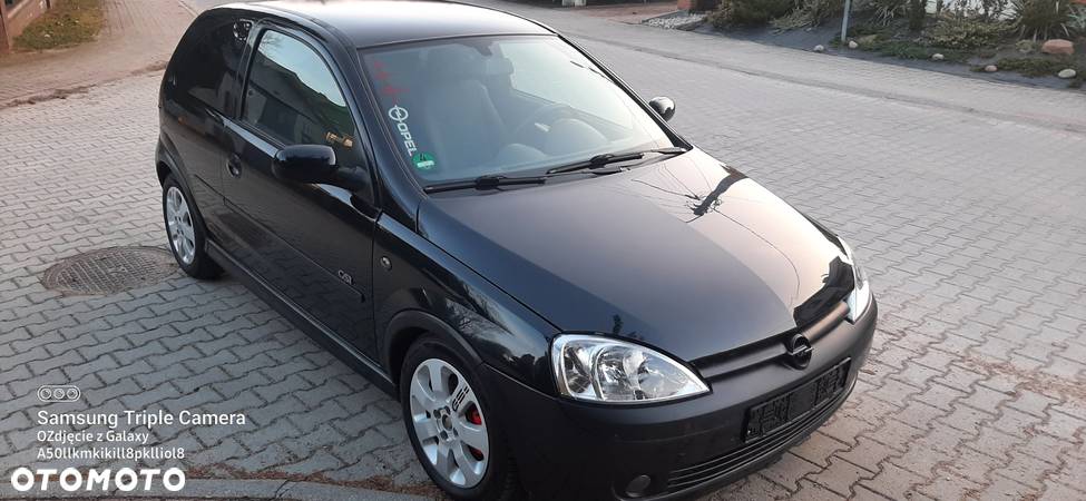 Opel Corsa 1.8 16V GSI - 1