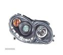 FARÓIS COM LUZ DIURNA LED TFL PARA MERCEDES CLK W209 02-09 FUNDO PRETO - 2