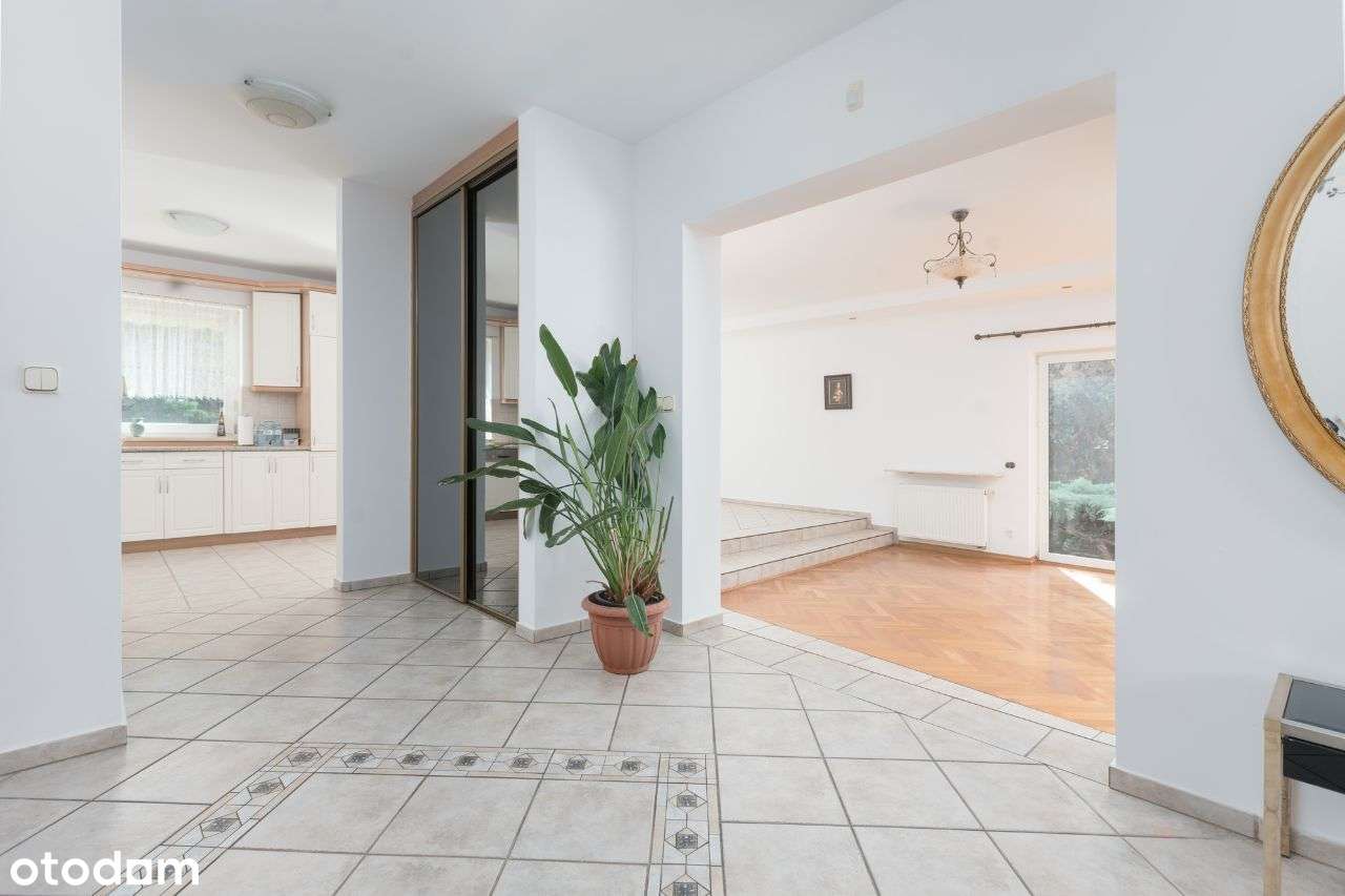 Wyjątkowy dom w Baranowie-8