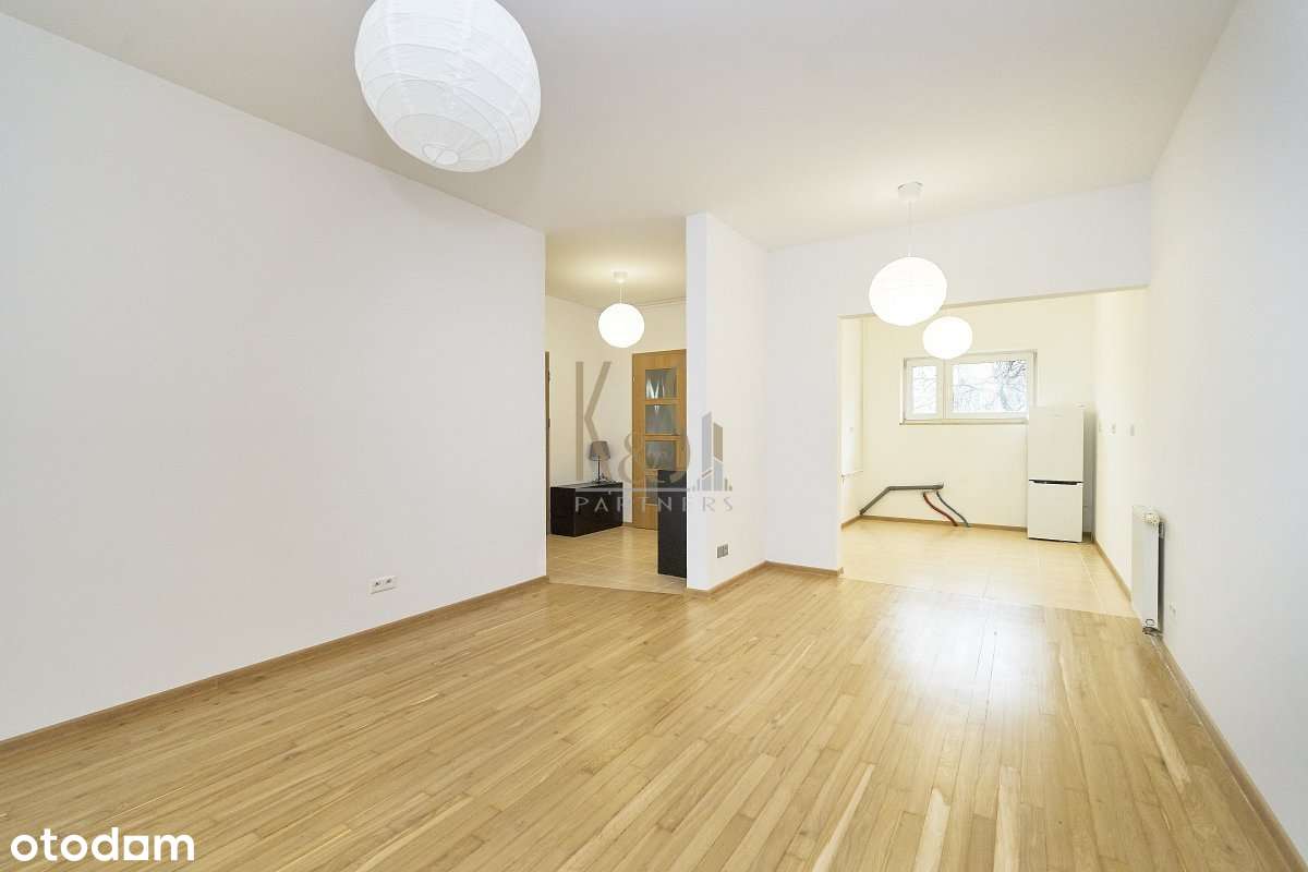 Mieszkanie z potencjałem 2/3 pokoje, Garaż, blisko Metra Targówek Mie.-4