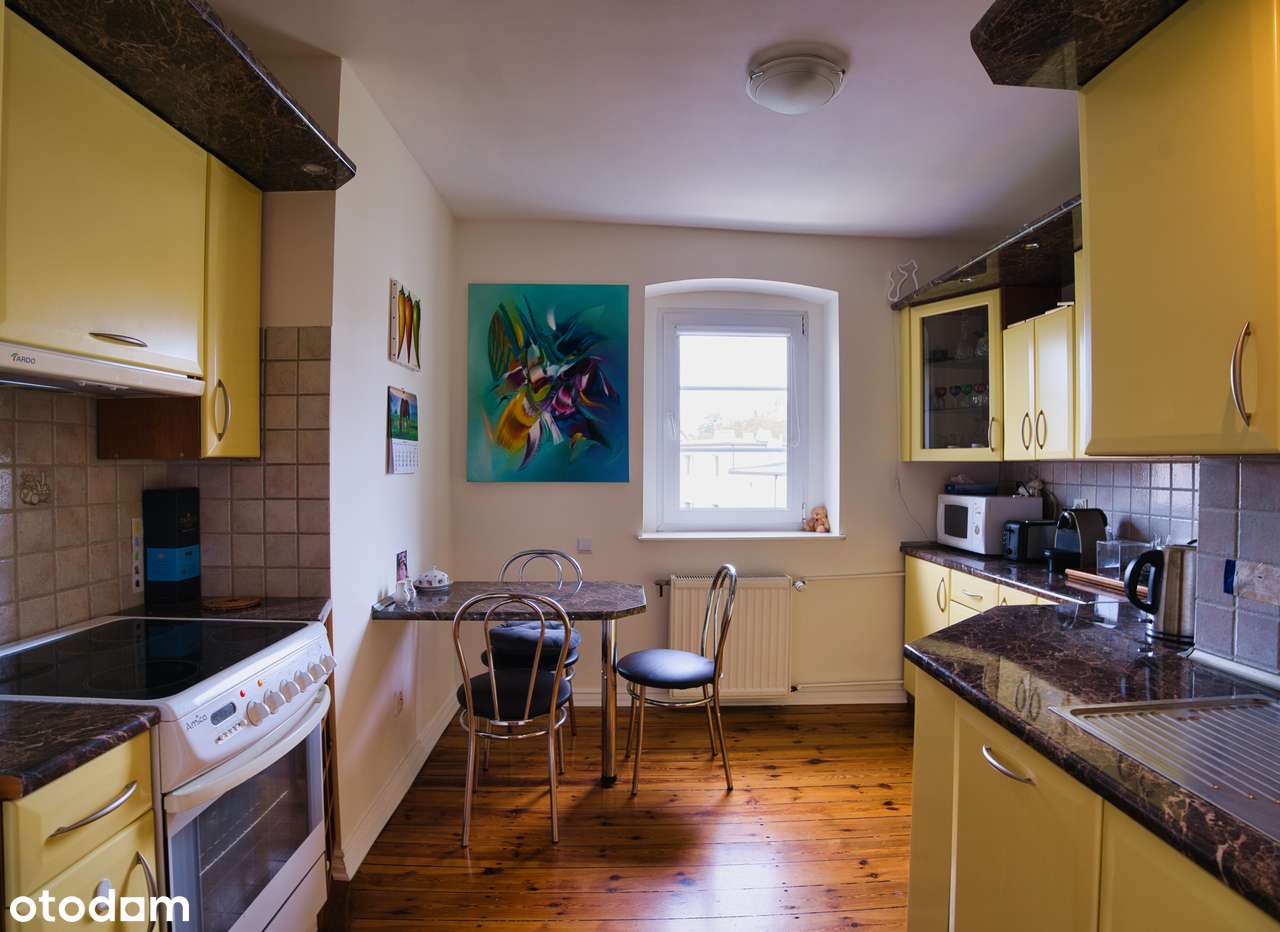 Stylowe mieszkanie 73 m2 w willi oś. Sielanka IIp. balkon oraz garaż-8