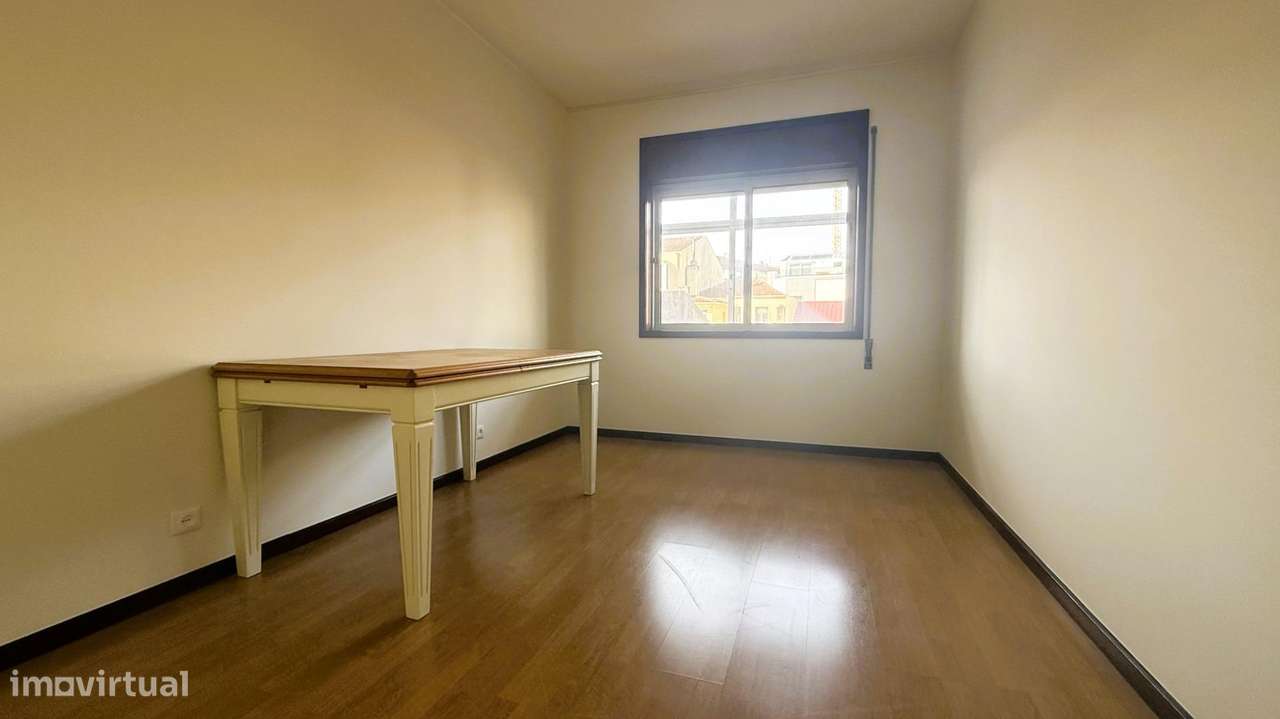 Apartamento T1+2 (Centro Póvoa de Varzim)-5