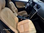 Volvo V40 CC D3 Drive-E SCR Dynamic Edition - 4