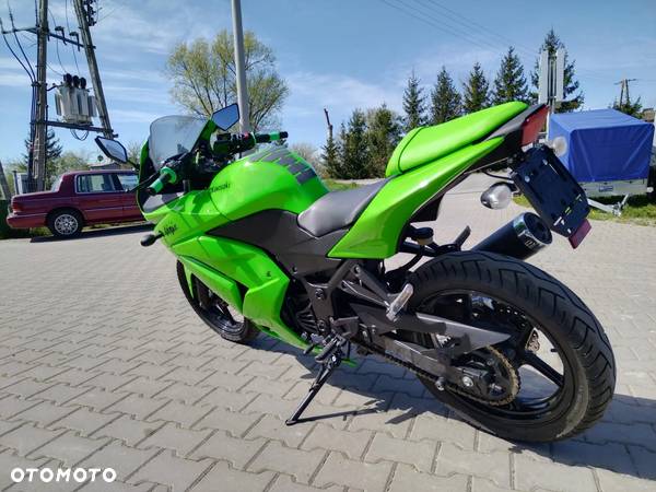 Kawasaki Ninja 250R - 4