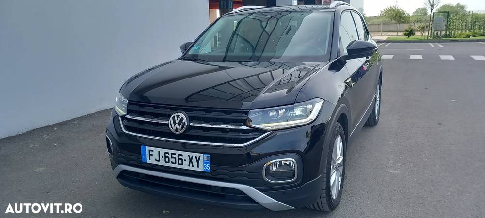 Volkswagen T-Cross - 37