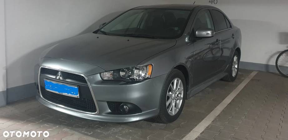 Mitsubishi Lancer 1.6 Invite - 12