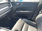 Volvo XC 60 D4 AWD Momentum - 9