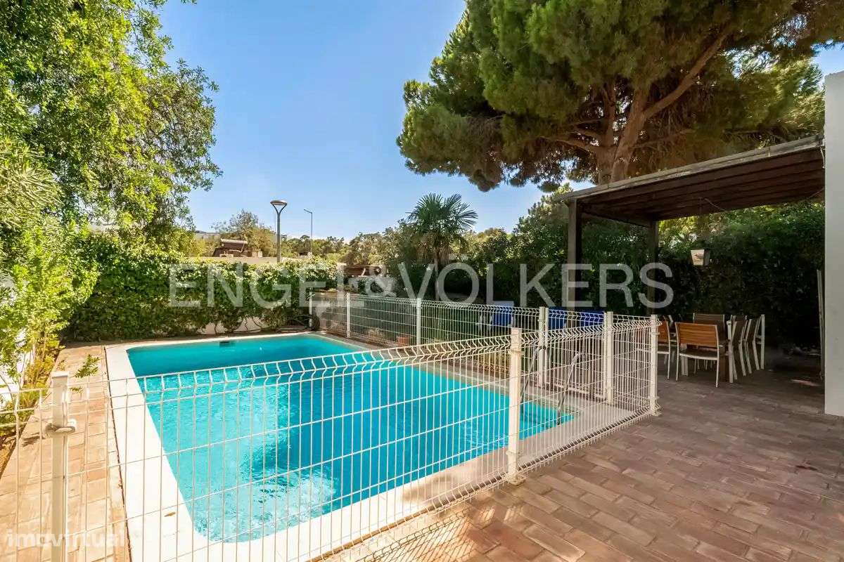 Oportunidade rara: Moradia V3 a 600m da praia-39