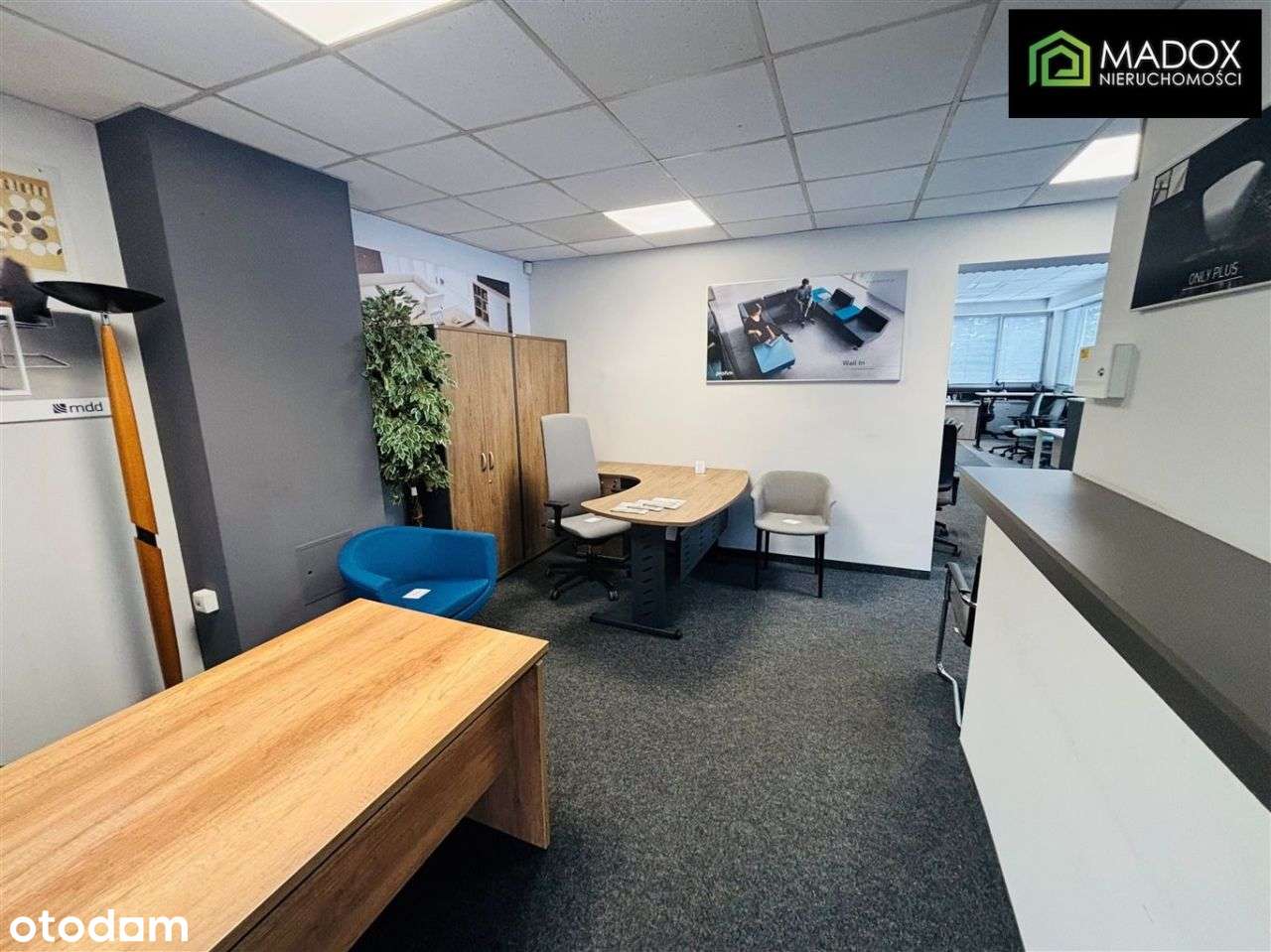 Budynek Handlowo-Usługowy Z Projektem Rozbudowy-11