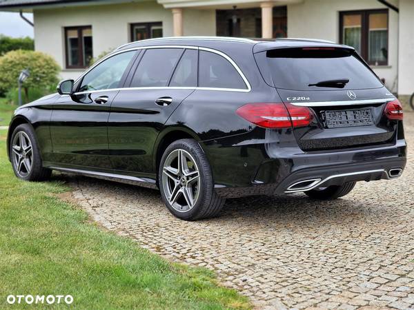 Mercedes-Benz Klasa C 220 d 4Matic T 9G-TRONIC Avantgarde - 16