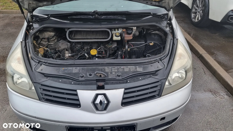 Pas przedni chłodnice RENAULT ESPACE IV 1.9 DCI - 1