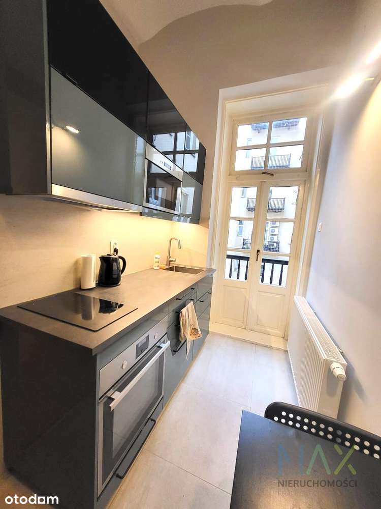 Bezczynszowe mieszkanie kilka minut spacerem od Rynku z opcja parkingu - Pełny obrazek: 5/8