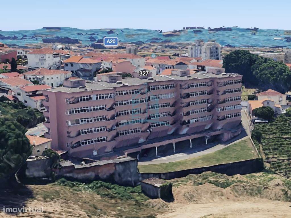 Excelente T2 com Lugar de Garagem e elevador em S. Cosme-32