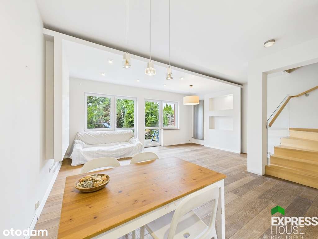 Szereg, 110 m2, + kuchnia 14 m2, + poddasze 25 m2 - Pełny obrazek: 2/20